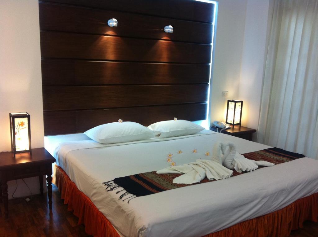 לואנג פרבאנג Capital Hotel חדר תמונה