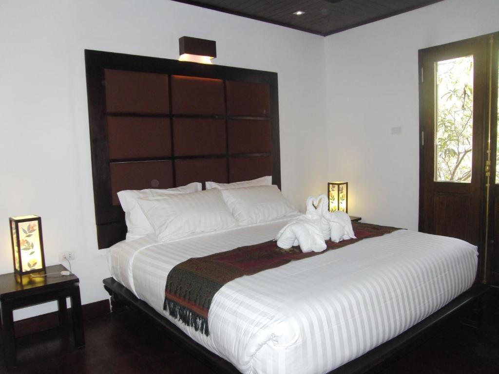 לואנג פרבאנג Capital Hotel חדר תמונה